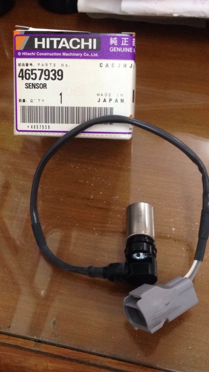 JUAL SENSOR ASSY P/N 46579939 GENUINE HITACHI